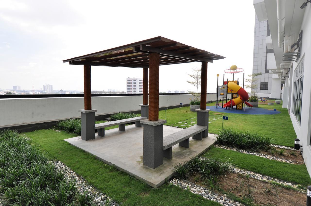 Kitolo Home @ Twin Galaxy 02, Jb星梦奇缘studio款 Johor Bahru Exteriör bild